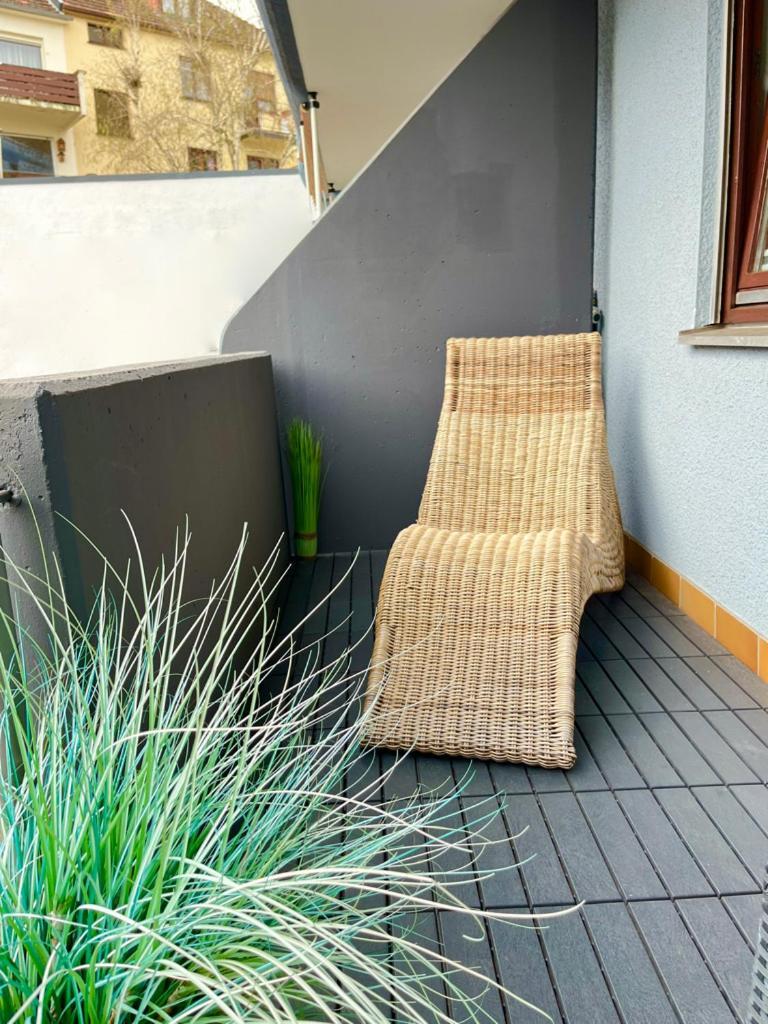 Living At Saarpartments -Adultsonly- 2 Bedrooms, Kitchen - Business & Holiday Apartments For Long- And Short Term Stay, 3 Min To Train Station, Secure E-Bike Parking! Saarbruecken Luaran gambar